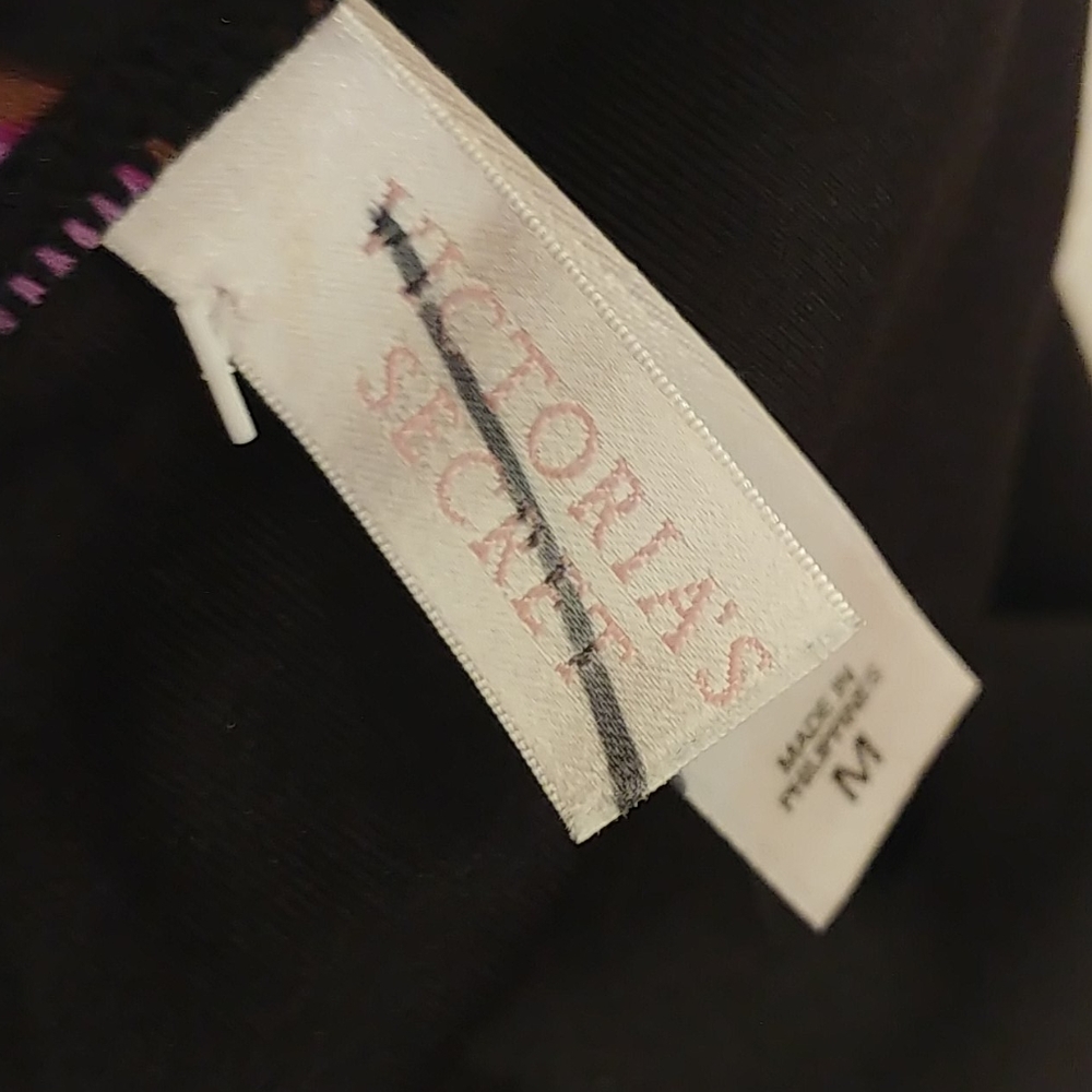 NWOT Victoria's Secret bottoms - Picture 4 of 5